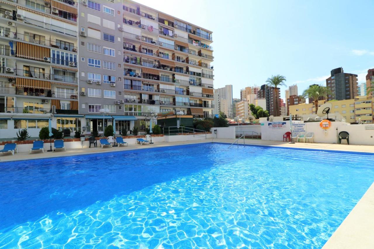 Bermudas 313 Benidorm Buitenkant foto