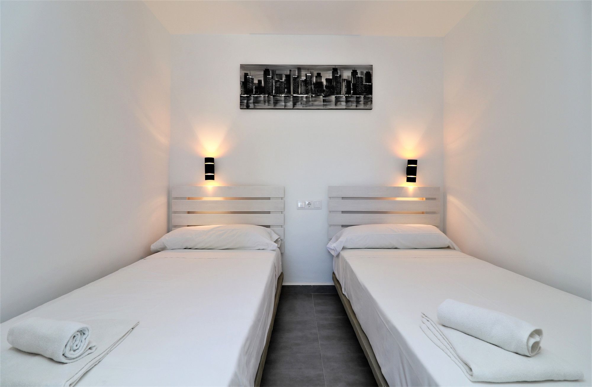 Bermudas 313 Benidorm Buitenkant foto